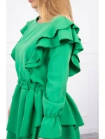 Šaty so zvislými volánmi svetlo zelené