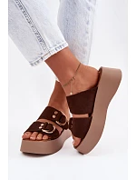 Žabky na platforme model 225369 Krok vo veľkom štýle