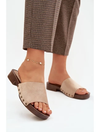 Dámske ploché papuče na podpätku so zlatými prackami Beige Girella Dámske ploché papuče na podpätku so zlatými prackami Beige Girella