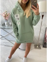 Mikina s kapucňou a nášivkami tmavo mätová