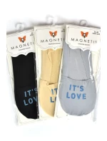 JE TO LÁSKA NA DNE JE TO LÁSKA NA DNE