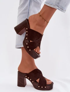 Dámské sandály na podpatku se zlatými přezkami Čokoládové Nerelle