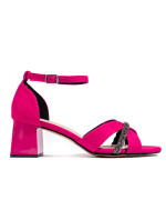 Vynikajúce ružové sandále pre ženy na širokom podpätku