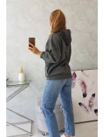 Mikina s kapucňou v grafitovej farbe