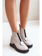 Lakierowane Botki Na Koturnie Ocieplane D&A MR880-136 Jasnoszare