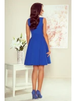 Rozšírené dámske šaty v Chrpová farbe s výstrihom v tvare srdca model 7718529