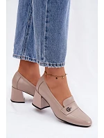 Kožené dámské polobotky na podpatku Vinceza 18119 Béžové