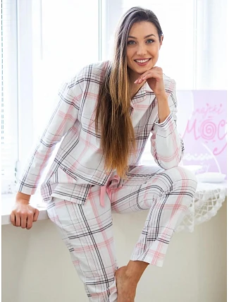 Pyžamo Key LNS 415 B26 s dlhými rukávmi XS–XL, zapínacie Pyžamo Key LNS 415 B26 s dlhými rukávmi XS–XL, zapínacie