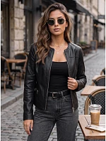 Dámska priliehavá čierna bunda z eko-kože FashionStreet TY5721 Dámska priliehavá čierna bunda z eko-kože FashionStreet TY5721