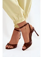 Dámské sandály na podpatku z umělé kůže hnědé Olissey