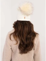 Čiapka JK CZ 14.72 ecru Čiapka JK CZ 14.72 ecru