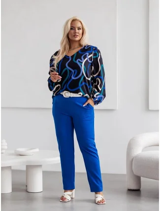 Dámske elegantné nohavice v chrpovo modrej farbe v nadmernej veľkosti (728) Dámske elegantné nohavice v chrpovo modrej farbe v nadmernej veľkosti (728)