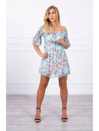 Španielske šaty s kvetinovým motívom v mätovej farbe