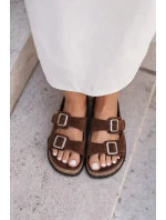 Dámské pantofle s přezkami Čokoládové Oliena