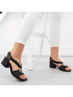 Pohodlné čierne sandále Rieker W RKR679 Pohodlné čierne sandále Rieker W RKR679