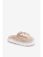 Futrzane Kapcie Z Kokardką I Przypinkami Beżowe Annalira