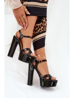 Sandały Damskie Na Wysokim Słupku I Platformie Lakierowane Czarne Jovenes