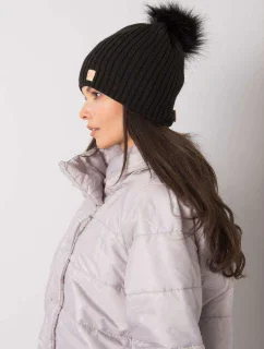 Dámska čiapka.30 čierna