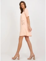 LK SK 506790 šaty.45 broskýň LK SK 506790 šaty.45 broskýň