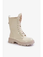 Lakovaná zateplená členková obuv Workery s dekoráciou Beige Kelilea Lakovaná zateplená členková obuv Workery s dekoráciou Beige Kelilea