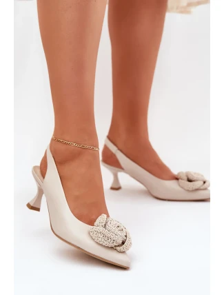 Lodičky s ihlovým podpätkom model 209047 Krok vo veľkom štýle