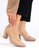 Zaujímavé dámske hnedé lodičky na širokom podpätku Zaujímavé dámske hnedé lodičky na širokom podpätku