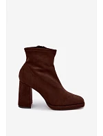 Dámske členkové topánky z eko semišu na podpätku, hnedé, Karvella Dámske členkové topánky z eko semišu na podpätku, hnedé, Karvella