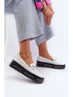 Dámske kožené mokasíny na platforme so zdobením S.Barski white Dámske kožené mokasíny na platforme so zdobením S.Barski white