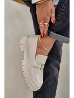 Lakierowane Mokasyny Damskie Z Przypinką Miś Beżowe Wulinea