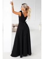 643-2 Elegantné večerné maxi šaty s rozparkom a ružami - klasické čierne 643-2 Elegantné večerné maxi šaty s rozparkom a ružami - klasické čierne