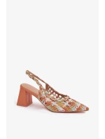 Sandále na podpätku model 214086 Krok vo veľkom štýle