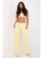 Tepláky model 216514 Relevantnosť