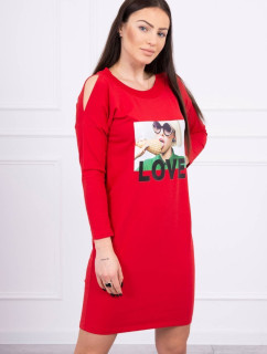 Šaty s červenou potlačou lásky