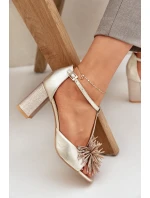 Sandały Skórzane Na Słupku Z Ozdobą Laura Messi 2758 Złote