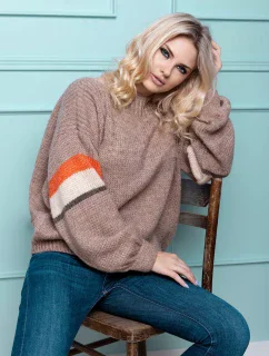 Sveter model 163201 PeeKaBoo