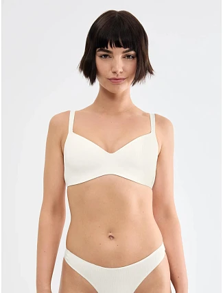Dámska podprsenka ZERO Feel Pure THE UP TShirt Bra Silk White krémová – SLOGGI Dámska podprsenka ZERO Feel Pure THE UP TShirt Bra Silk White krémová – SLOGGI