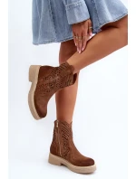 Zazoo Dámske semišové čižmy na plochom podpätku, ažurové, hnedé Zazoo Dámske semišové čižmy na plochom podpätku, ažurové, hnedé
