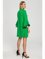 M698 Šaty áčkového strihu s anjelskými rukávmi - zelené