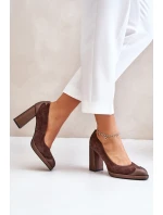 Zamszowe Czółenka Na Słupku Laura Messi 2702 Brązowe