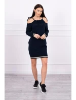 Šaty Tres Chic v tmavo modrej farbe