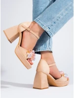 Pekné dámske sandále hnedé na širokom podpätku Pekné dámske sandále hnedé na širokom podpätku