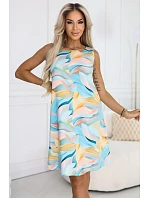 296-15 VICTORIA Trapézové letné šaty vo farebných vlnách - citrónovo modré