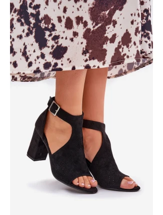 Sandały Z Ażurowym Wzorem Na Słupku Eko Zamszowe Czarne Helori