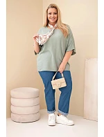 Dámska viskózna blúzka Plus Size s krátkymi rukávmi a ozdobnou šatkou khaki Dámska viskózna blúzka Plus Size s krátkymi rukávmi a ozdobnou šatkou khaki