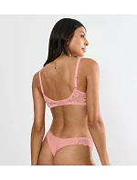 AMOURETTE - podprsenka bez kostíc s mäkkými elastickými ramienkami Triumph AMOURETTE - podprsenka bez kostíc s mäkkými elastickými ramienkami Triumph
