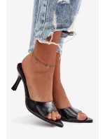 Lakované dámské pantofle na podpatku černé Lirissa