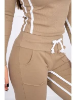 Súprava s dvojitými pruhmi camel