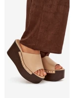 Dámské nazouváky na platformě s nýty béžové Mareline