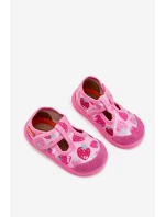 Milami Detské elastické papuče na suchý zips s jahodami Pink Ambette Milami Detské elastické papuče na suchý zips s jahodami Pink Ambette