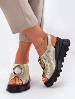 Skórzane Sandały Damskie Na Koturnie Z Ozdobą Artiker 56C0109 Złote